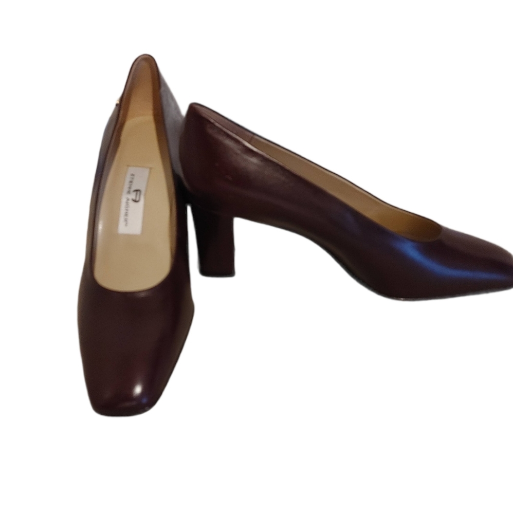 Etienne Aigner, size 10, Burgundy Red, Dress Pump